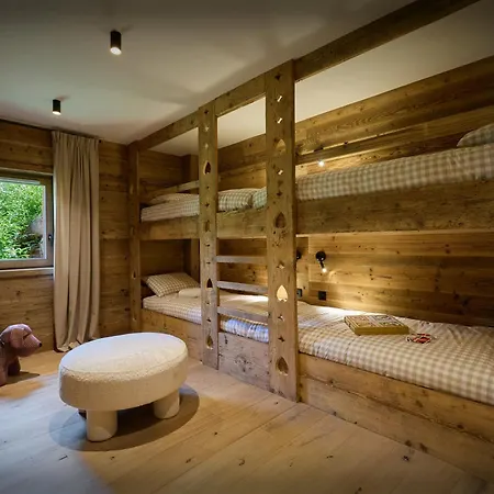 Piccolo - Ovo Network Chalet